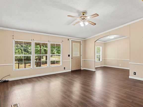 3rd image of 507 Hallsville Hts
