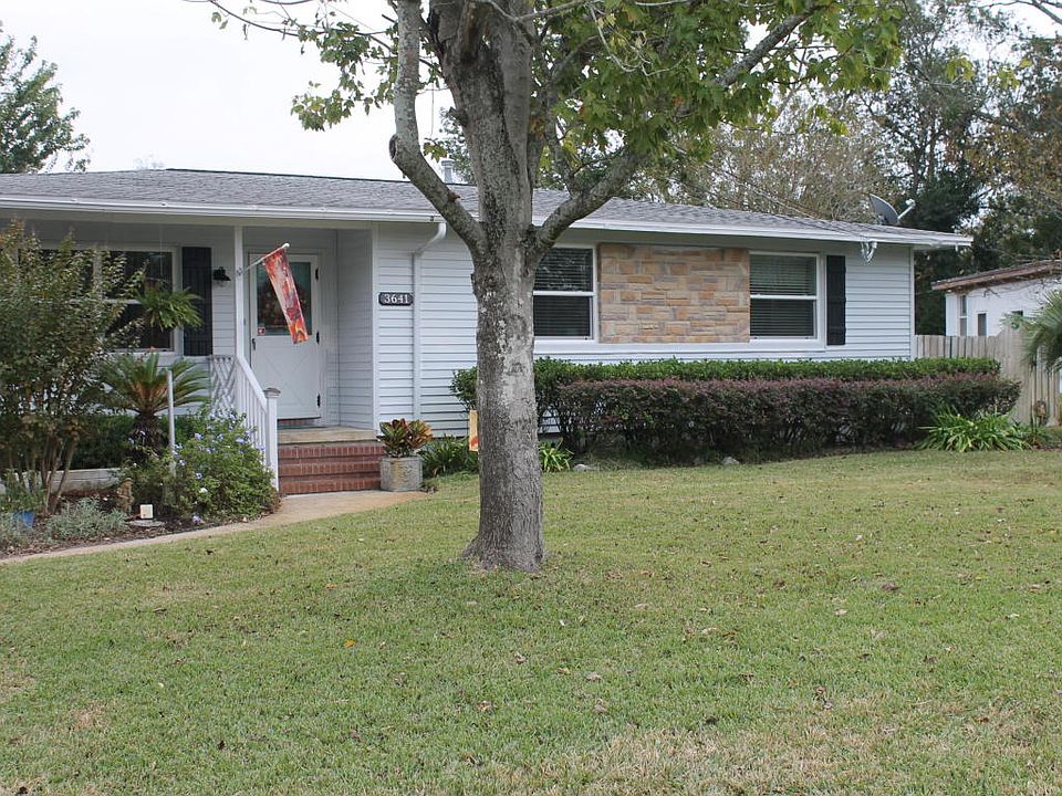 1st image of 3641 E Ledbury Dr