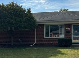 29019 Minton St, Livonia, MI 48150