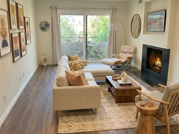 11640 Woodbridge St APT 205, Studio City, CA 91604