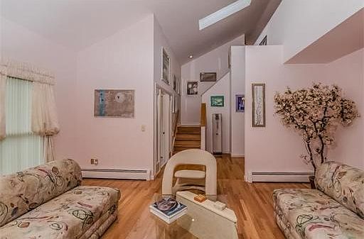 5th image of 58 Tobey Ln