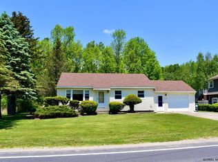 130 Wallins Corners Rd, Amsterdam, NY 12010