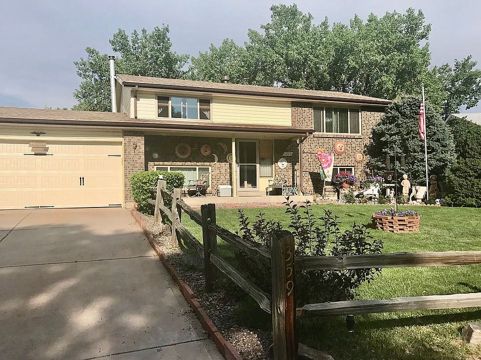 1st image of 359 Helena Cir