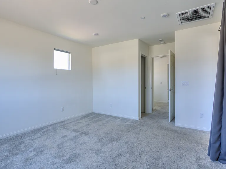 202 Bonita Ln — Photo 16