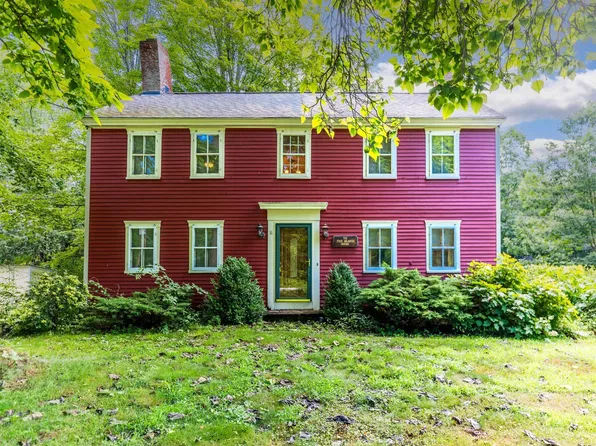 124 Old Wakefield Road, Milton, NH 03851