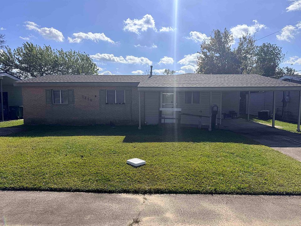 1st image of 1214 Georgia St