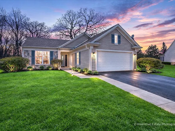 12334 Daphne Dr, Huntley, IL 60142