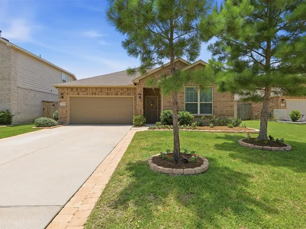 9739 Birdsnest Ct, Spring, TX 77379