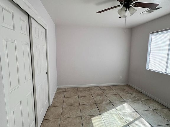 4th image of 1819 Pacific St