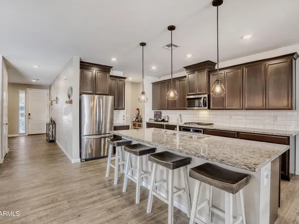 13565 N 142nd Drive, Surprise, AZ 85379