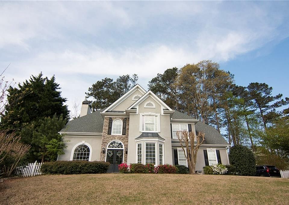 2nd image of 4022 Caddie Dr NW