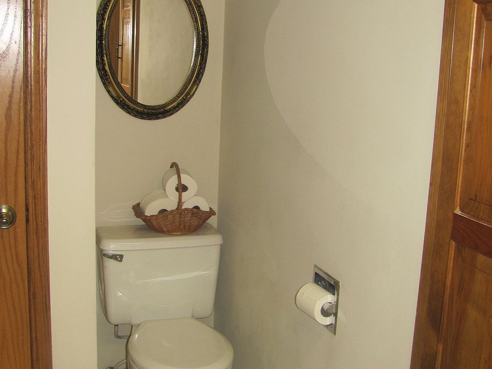 1st image of 4712 N 109th Cir