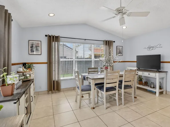 495 Carrington Lane, Weston, FL 33326