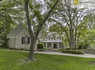12205 Catalina St, Leawood, KS 66209