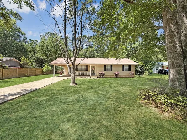 123 Hillcrest Dr, Bainbridge, GA 39817