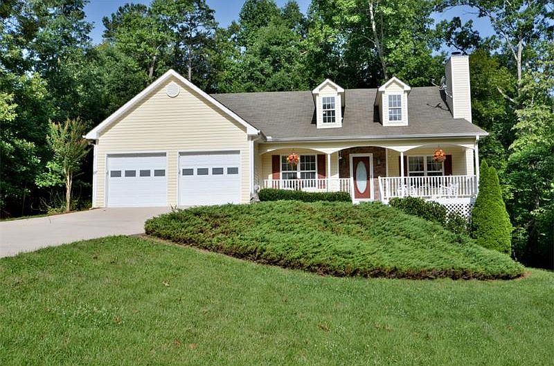 1st image of 128 E Windsor Way