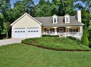 128 E Windsor Way, Dawsonville, GA