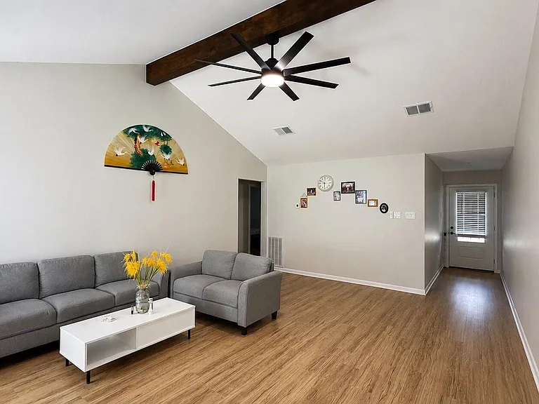 13638 Greenridge Dr — Photo 5