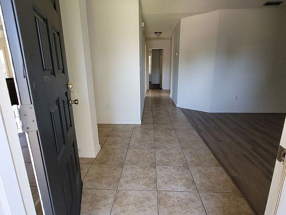 2nd image of 43 Marathon Ct