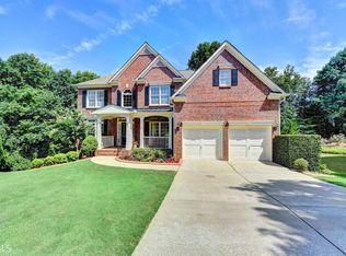 465 Hillcrest View Dr, Suwanee, GA 30024