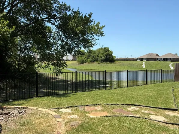1203 Timberfalls Dr, Anna, TX 75409