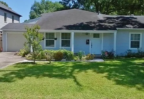 1514 Zora St Photo 1