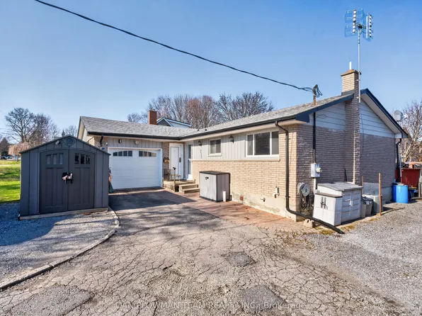 211 Liberty St N, Clarington, ON L1C 2M6