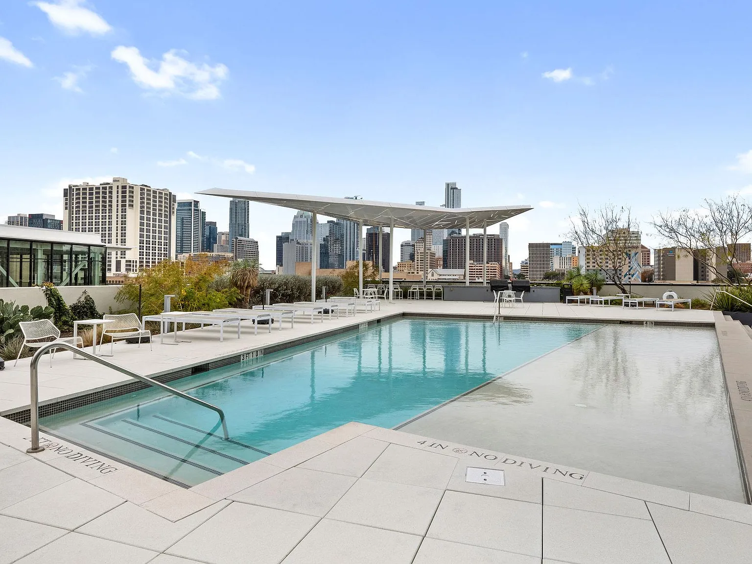 2 bed, 2.0 bath, 1289 sqft, $3,200 — Photo 3