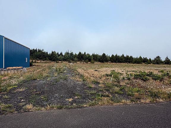 5th image of Tl 401 SW