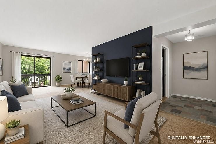 1st image of 8 Loudon Drive #13