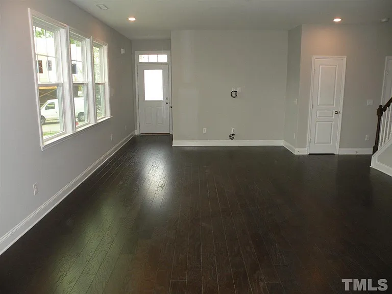 1625 Cary Reserve Dr — Photo 8