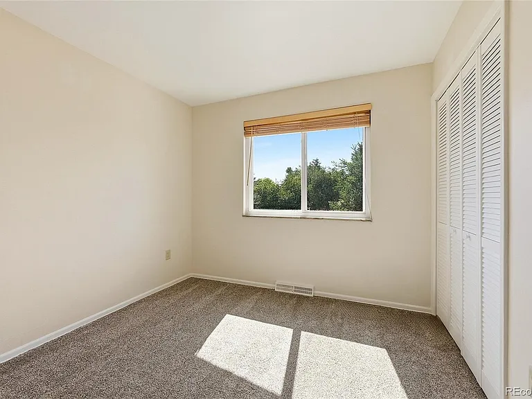 9547 W Kentucky Dr — Photo 14