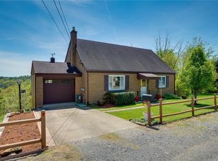 472 Irwin Ln, Pittsburgh, PA 15212