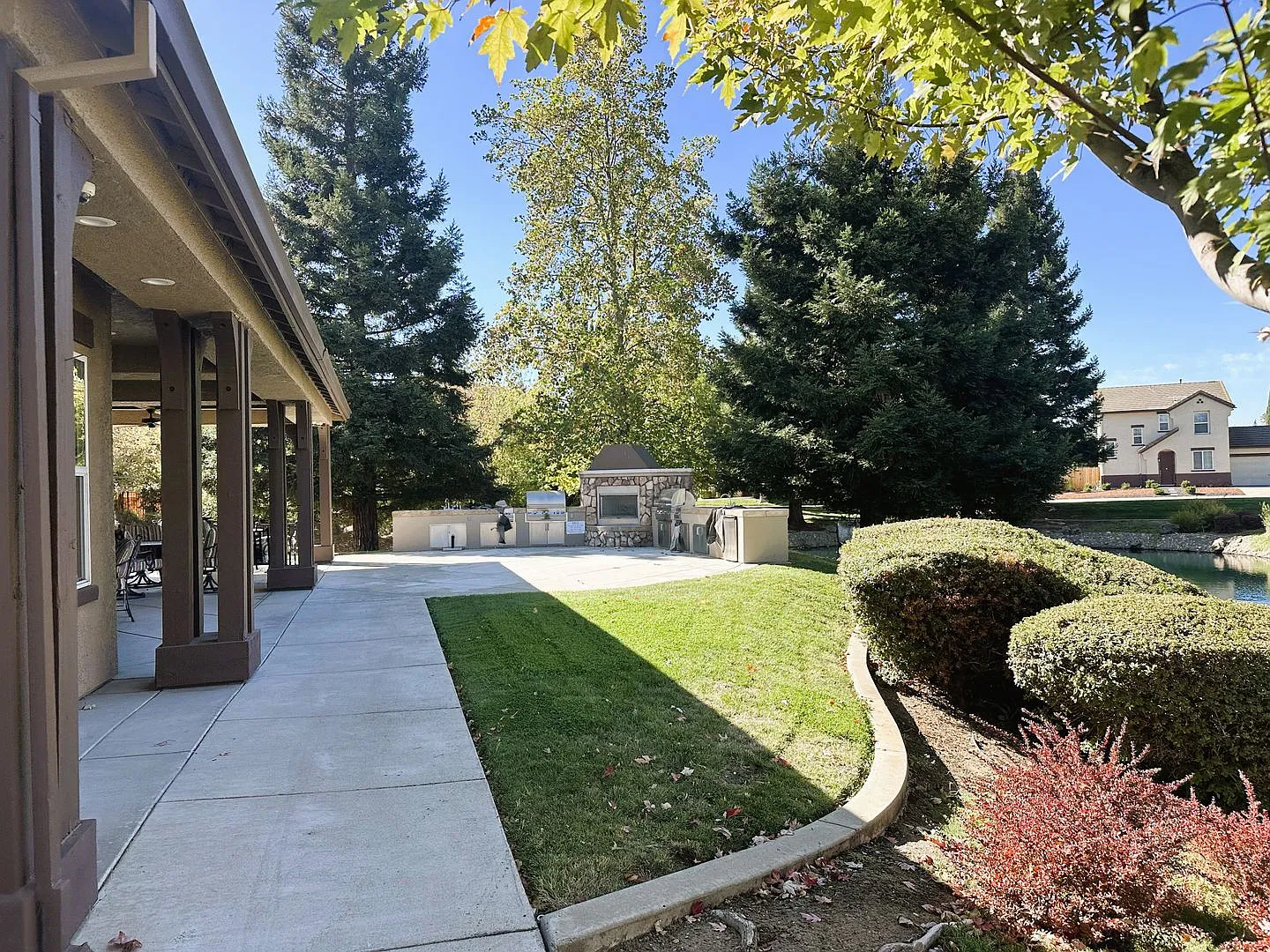 3-Bed Home in Desirable Gated Community with Resort-Style Amenities — Photo 4