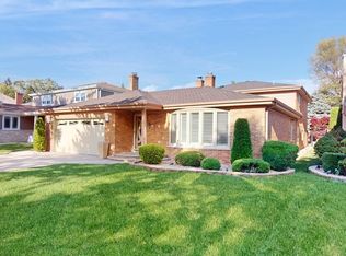 1325 Linden Ave, Park Ridge, IL 60068