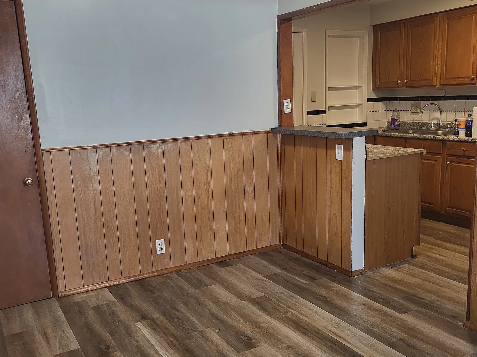 1136 Grenshaw Drive - 1 — Photo 2