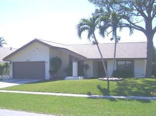 6050 Amberwoods Dr, Boca Raton, FL 33433