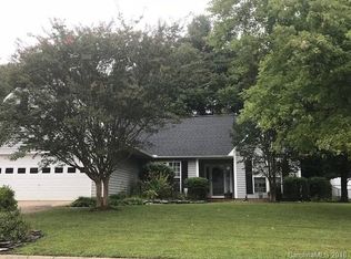 417 Glensprings Dr, Fletcher, NC 28732