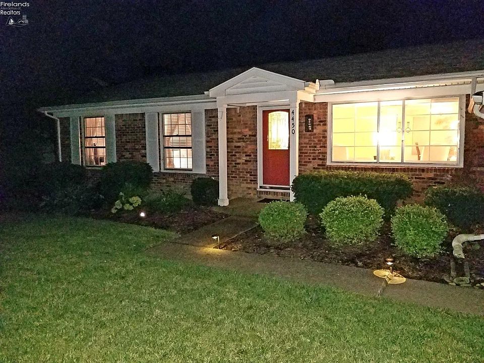 1st image of 4450 E Linda Dr