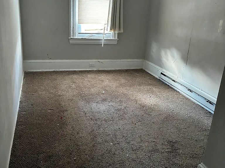 25 Pennsylvania Ave #1 — Photo 3