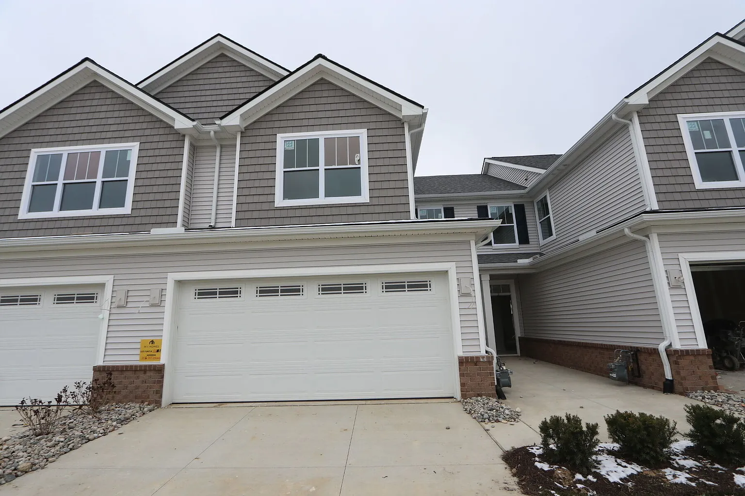 1803 Salt Springs Dr photo 1