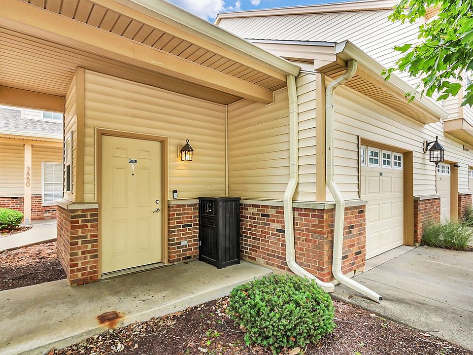 1st image of 3848 Thornhill Cir Unit 3848