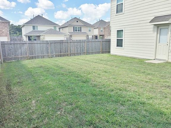 2nd image of 727 N Ella Creek Dr