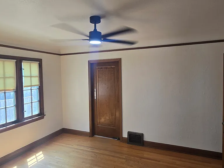 1269 Dexter St — Photo 7