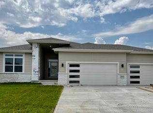 19979 Jefferson St, Omaha, NE 68135