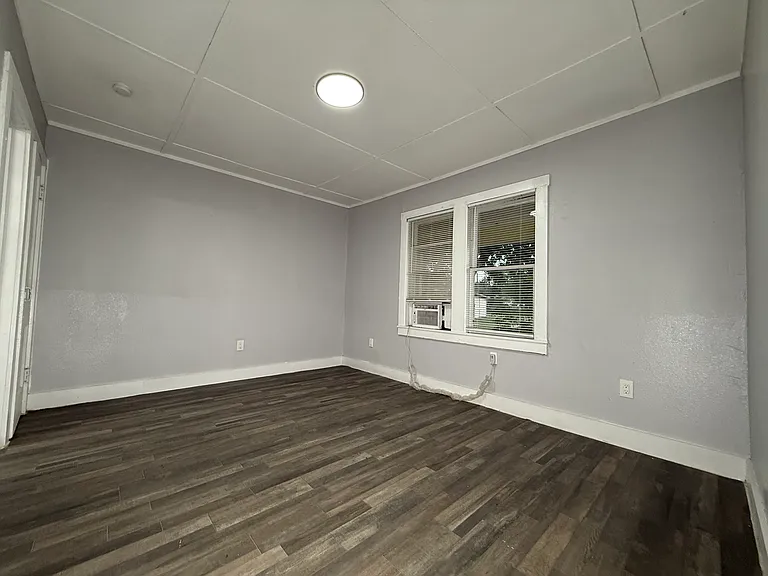 660 Riverside Dr #6 — Photo 5