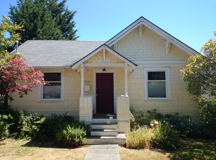 3212 Belvidere Ave SW, Seattle, WA 98126