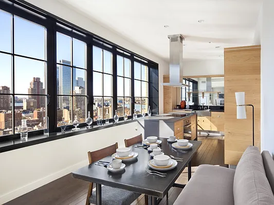 Sold by Sotheby's International Realty | media 24