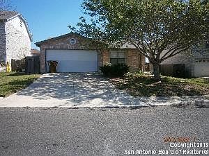 1st image of 5030 Pine Lake Dr