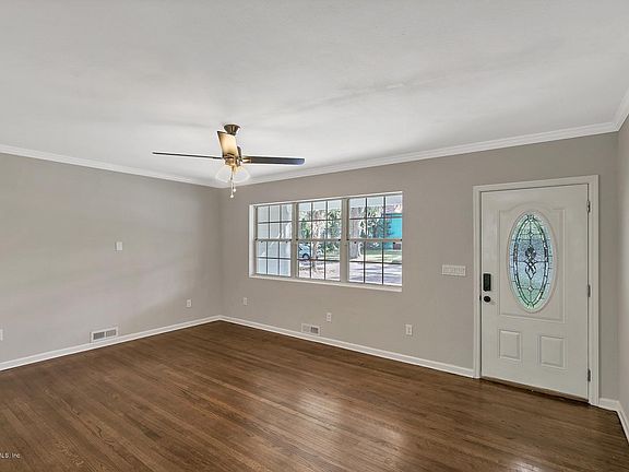 4th image of 7401 Jasper Ave